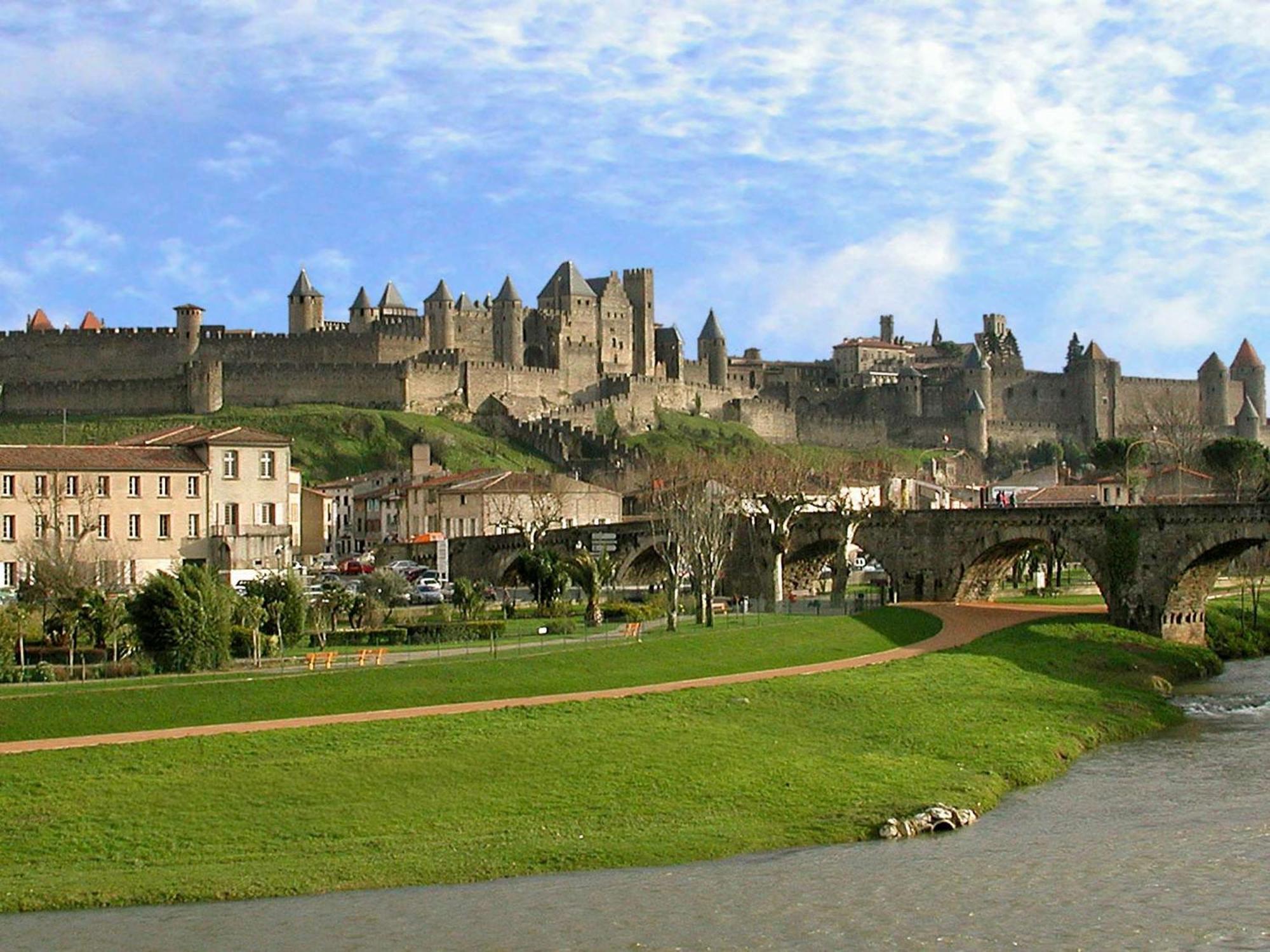 Bel Appartement Mansarde Carcassonne Exterior foto